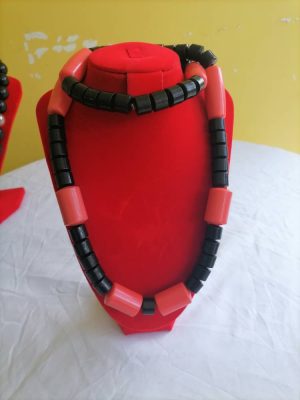 Collier Ébène & Corail